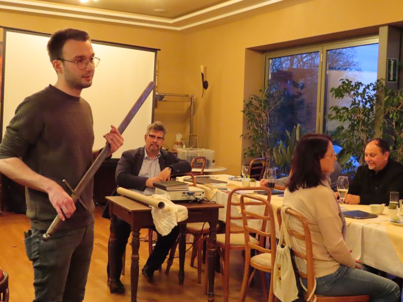 Markus Stark mit Richtschwert